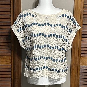 Solitaire Ivory Crochet Lace Blouse